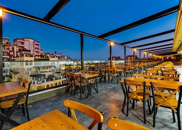 Algora Halal Hotell 5*
