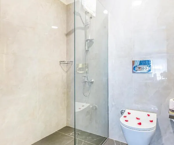 Algora Halal Hotell 5*