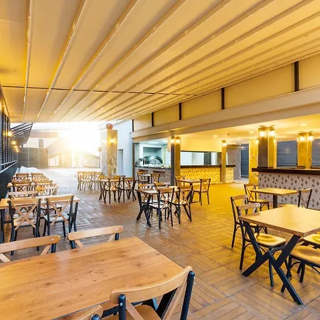 Algora Halal ホテル 5*