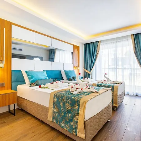 Algora Halal Hotel 5*