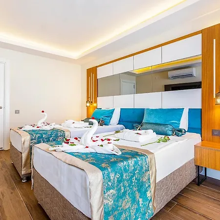 Algora Halal Hotel Toslak